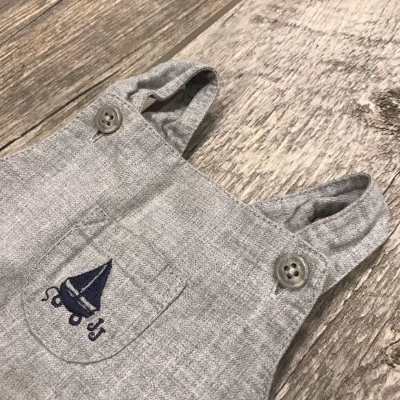 Janie and Jack sleeveless romper with boat print - Picture 2 of 10